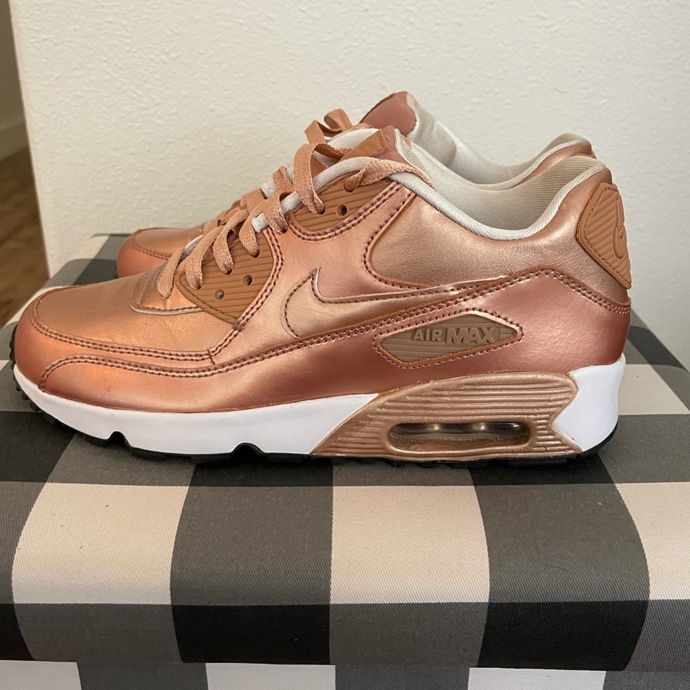 Nike Air Max 90 Rose Gold